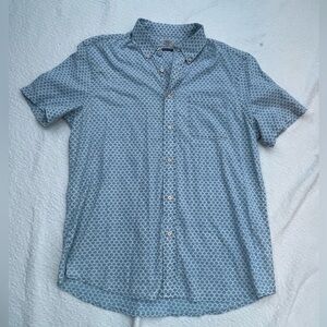 Faherty Brand Indigo Dyed Scallop Print Short Sleeve Button Down Shirt - Large